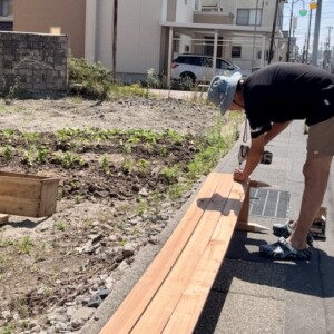空き地を利用して野菜づくり③〜パレット材でレイズドベッドを作る