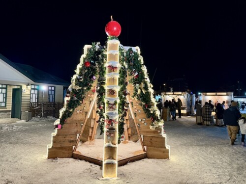 りんご箱でクリスマスツリーを作る！その4〜「りんごの約束　クリスマスの想い出」開催！